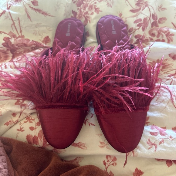 BIRDIES Women’s The Lovebird Feather Trimmed Mules Slippers Red Merlot 9.5 - Picture 3 of 12